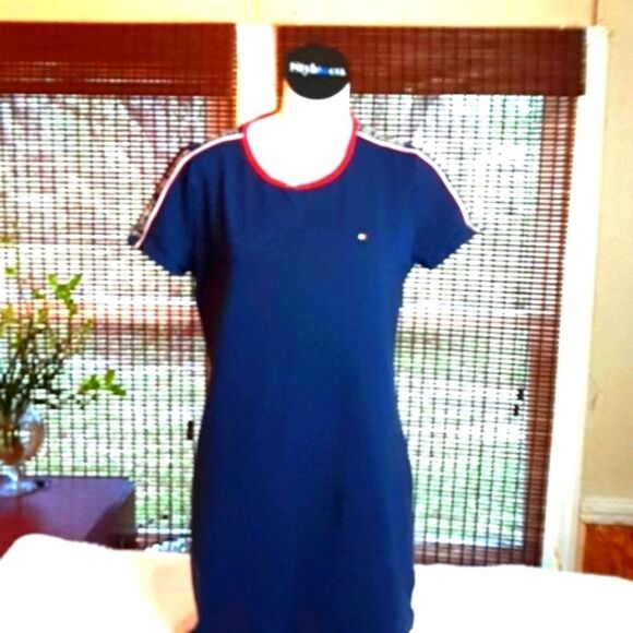 Tommy‎ Hilfiger Short Sleeve Tshirt Blue Shoulders Logo  Dress  M - Picture 4 of 10